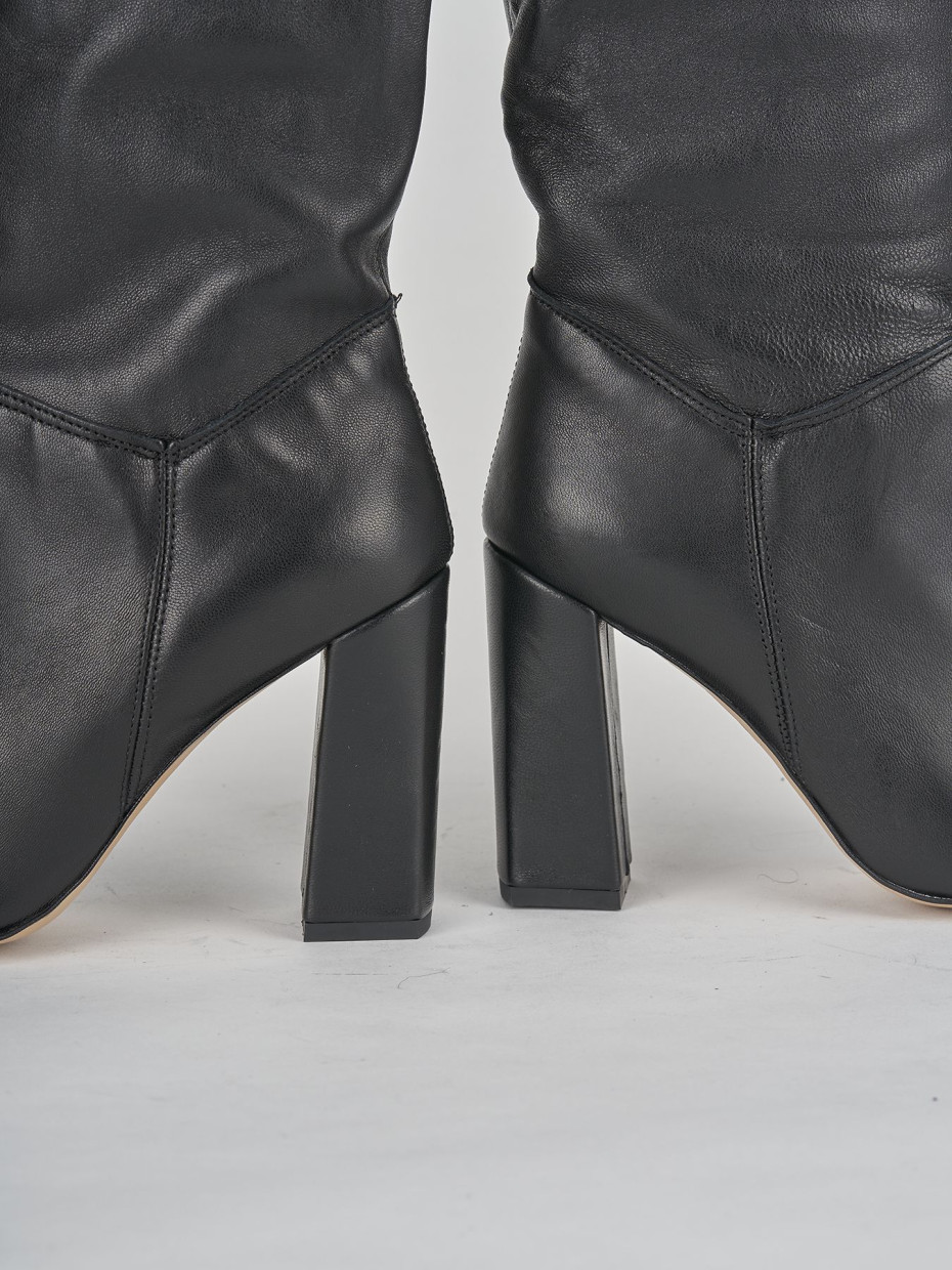 High heel boots heel 9 cm black leather