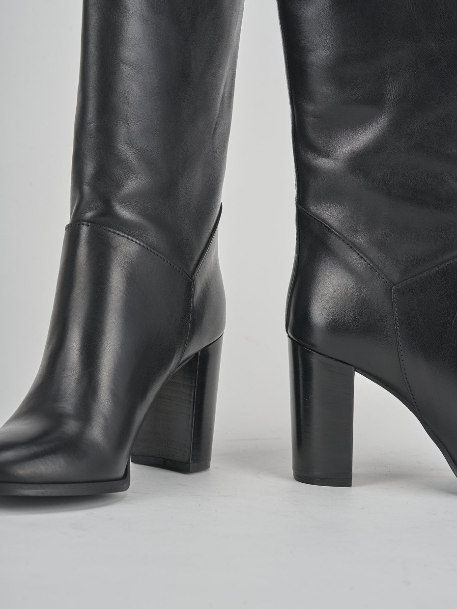 High heel boots heel 8 cm black leather