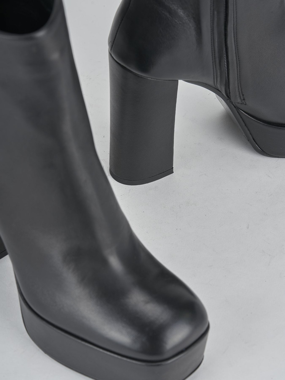 High heel ankle boots heel 11 cm black leather