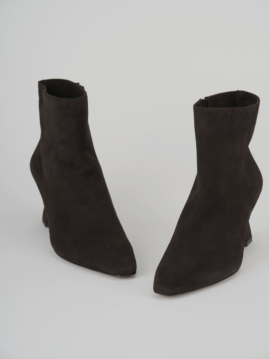 High heel ankle boots heel 6 cm dark brown suede