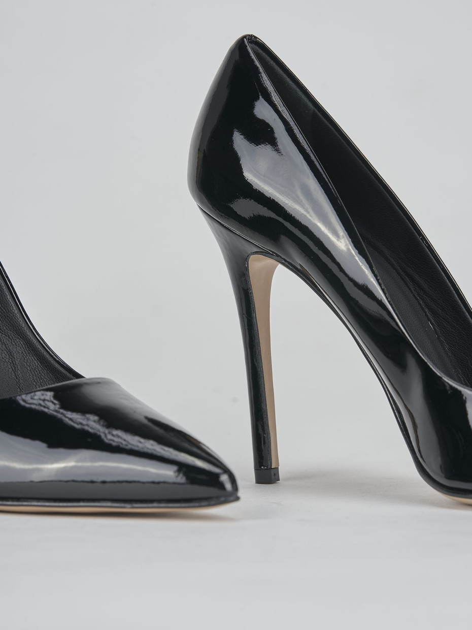 Black patent leather pumps size 11 clearance