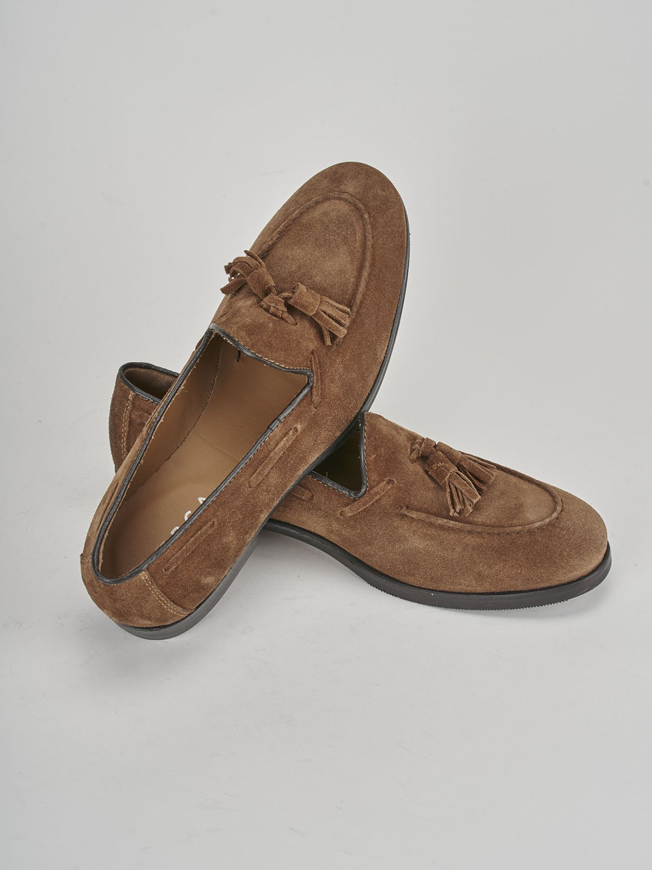 Mocassino tacco 1cm  marrone camoscio