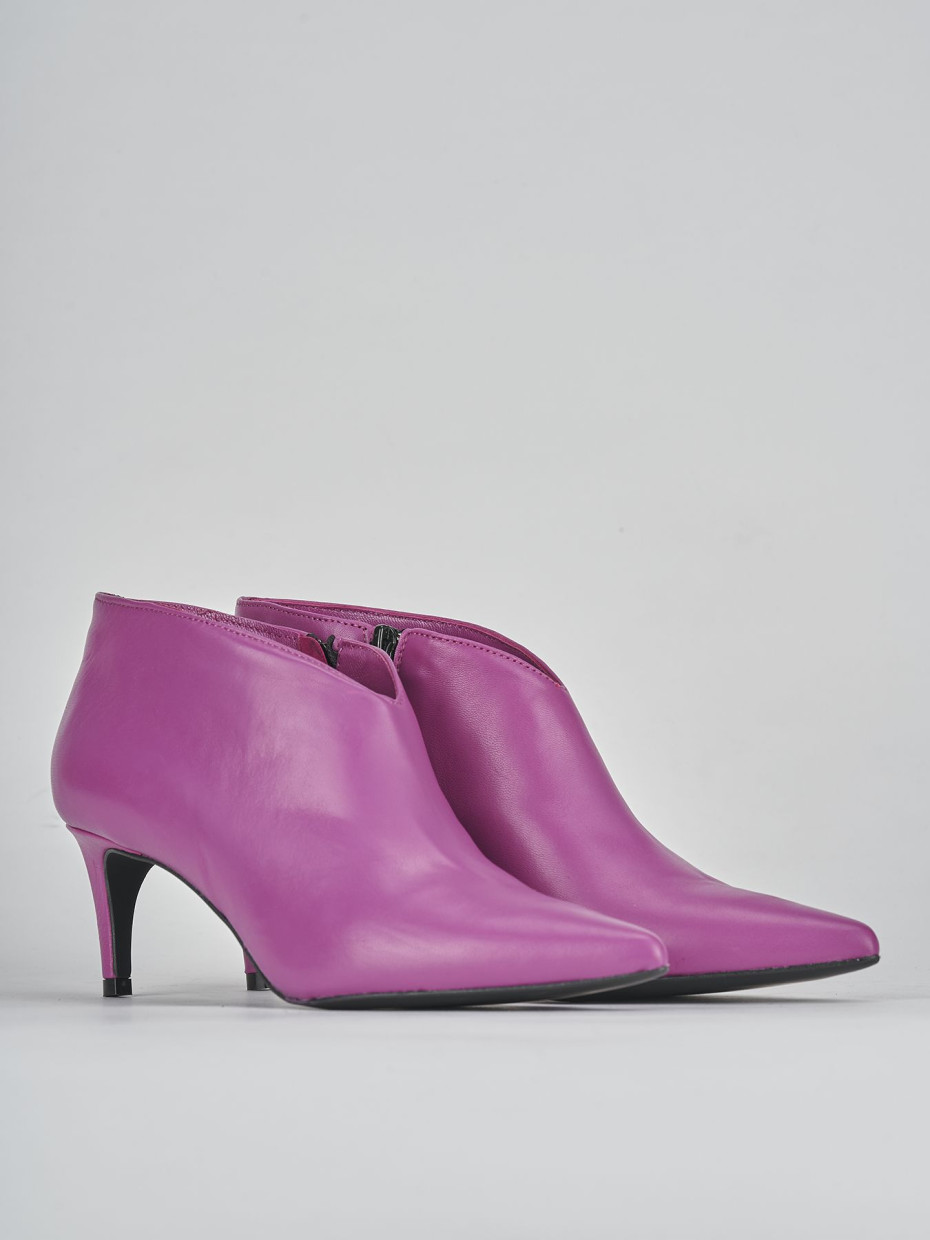 High heel ankle boots heel 5 cm violet leather