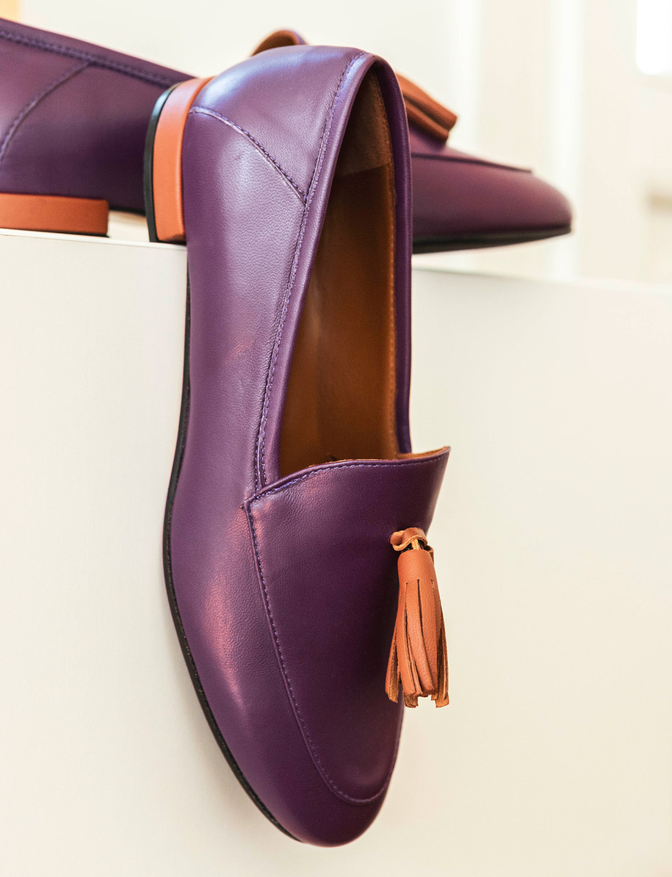 Loafers heel 1 cm violet leather