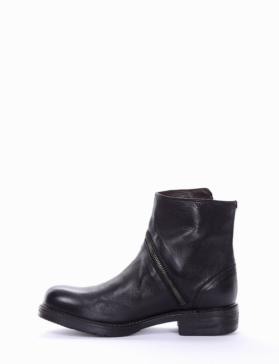 Low heel ankle boots heel 2 cm black leather