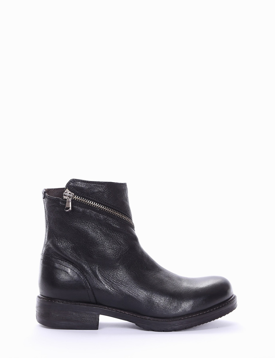 Low heel ankle boots heel 2 cm black leather