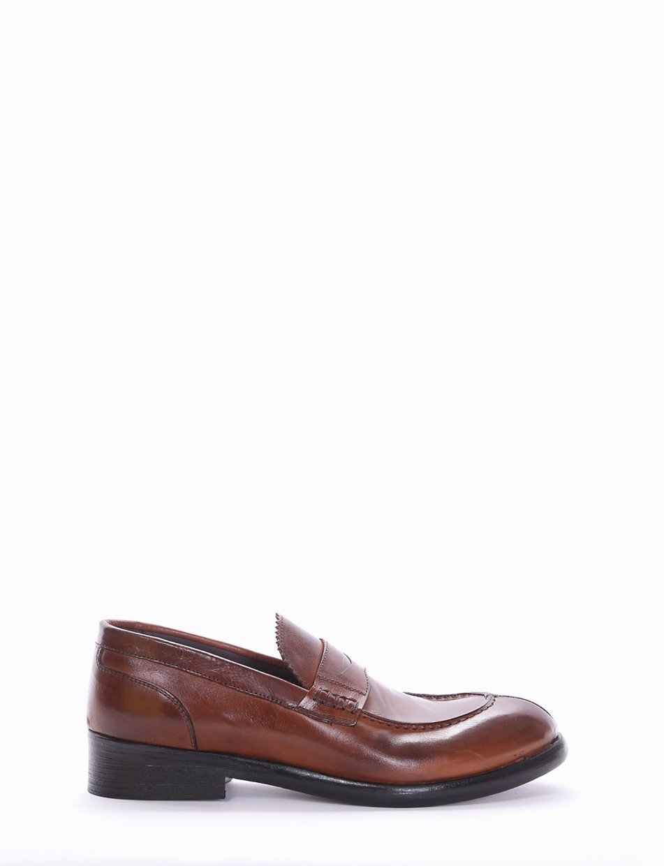 Loafers heel 2 cm brown leather