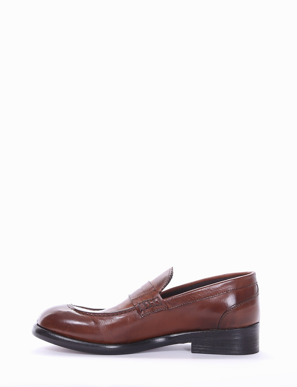Loafers heel 2 cm brown leather