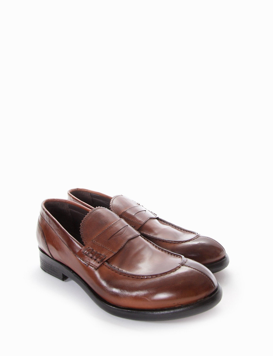 Loafers heel 2 cm brown leather