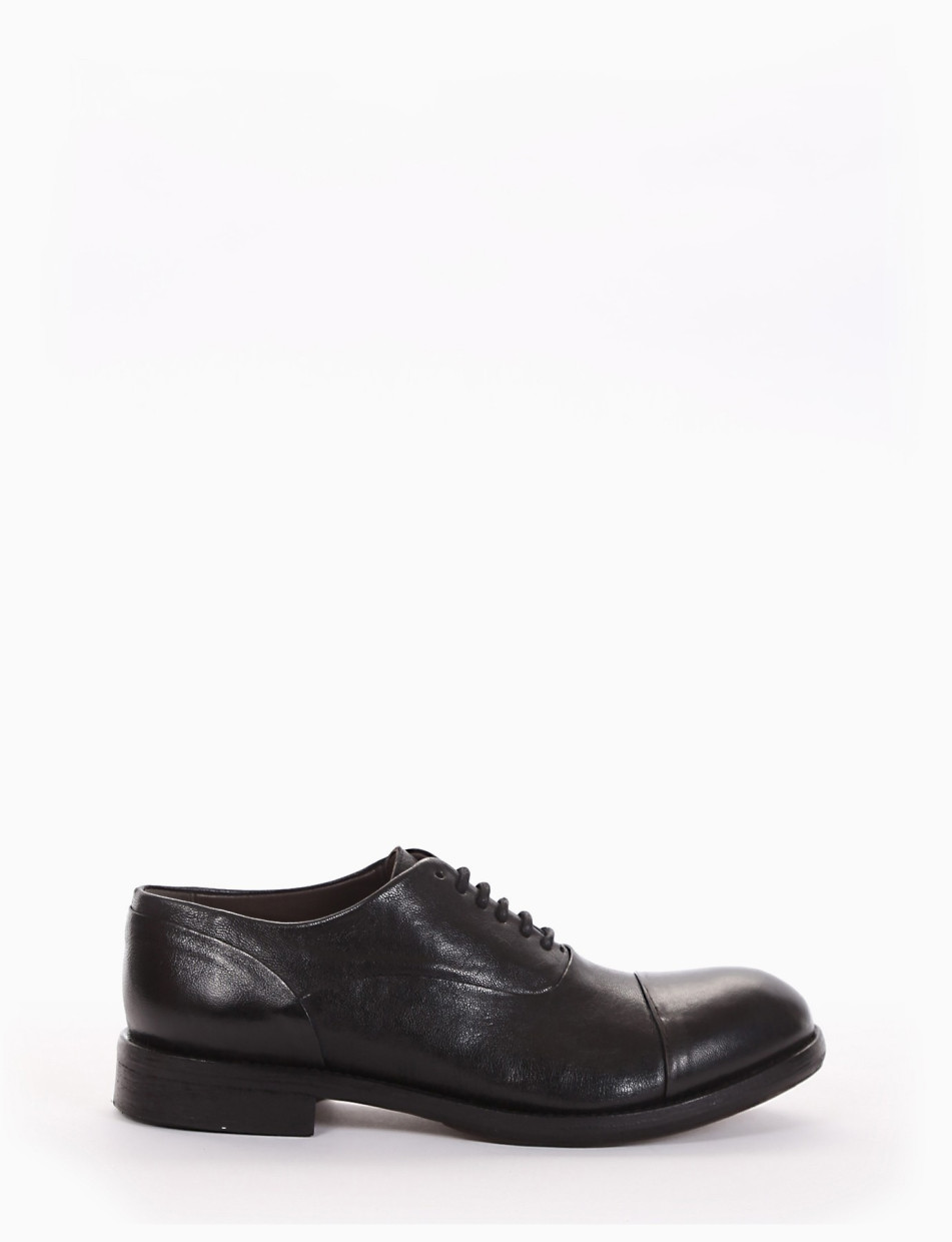 Lace-up shoes heel 2 cm black leather