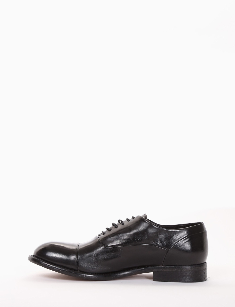 Lace-up shoes heel 2 cm black leather