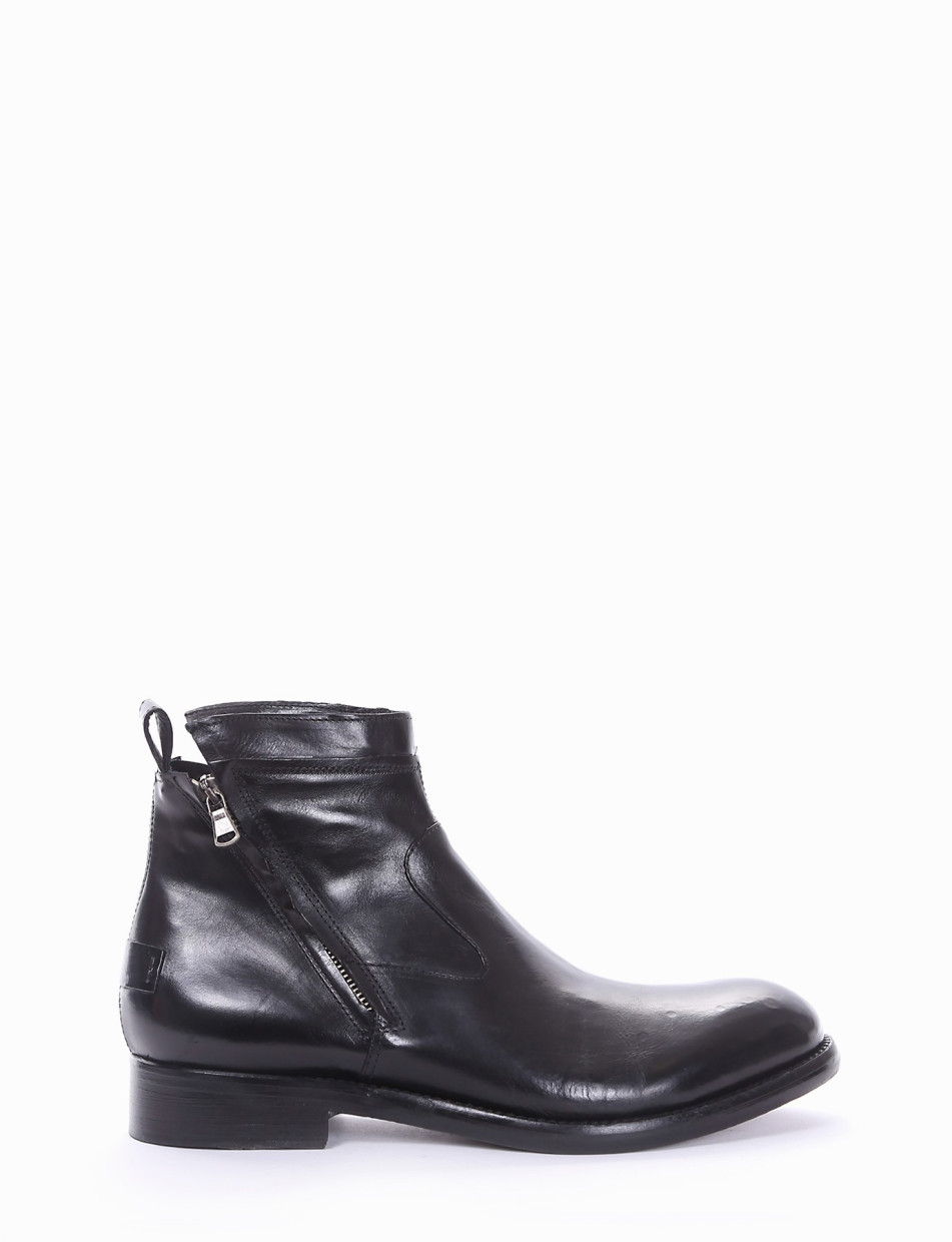 Ankle boots heel 2 cm black leather