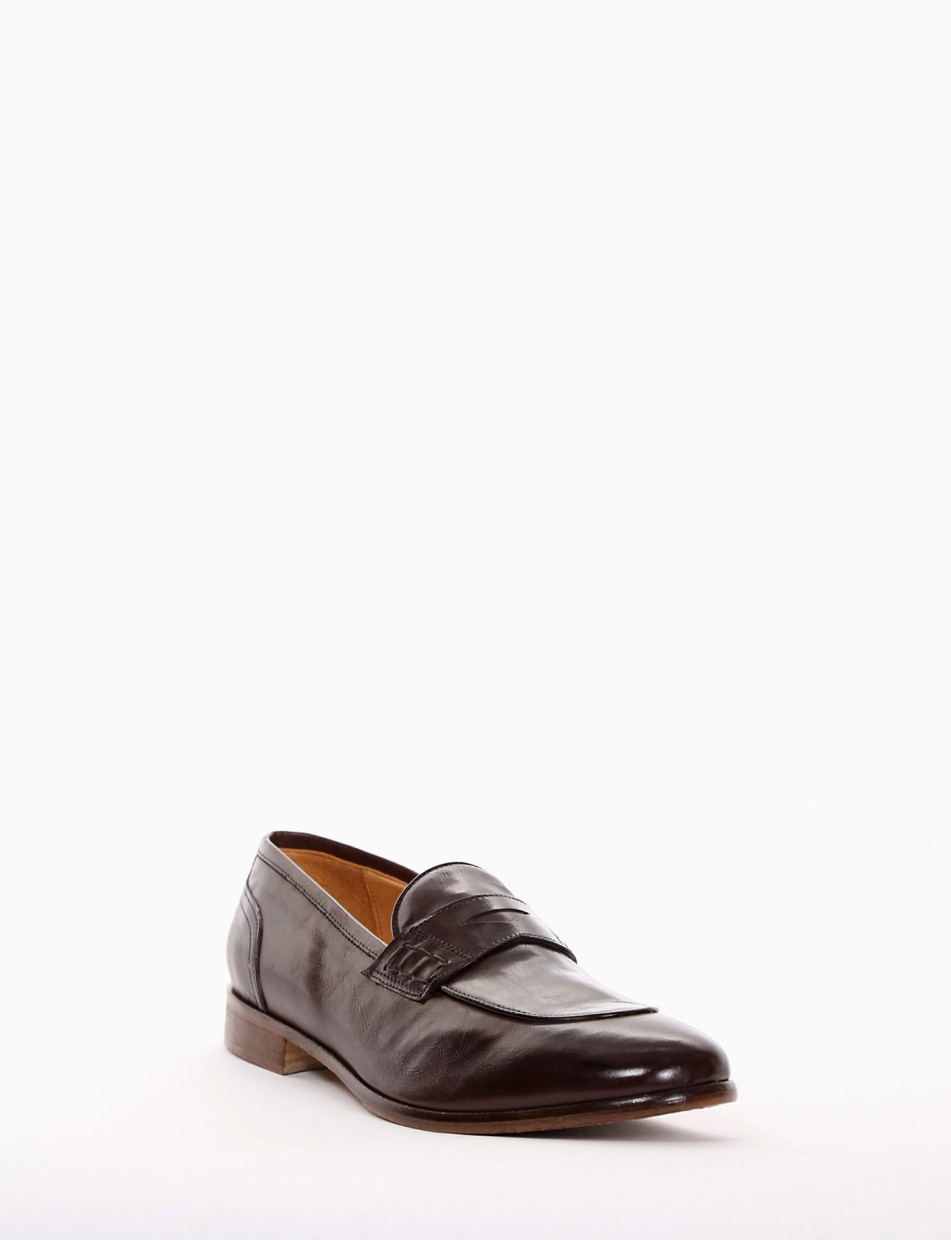 Loafers heel 2 cm dark brown leather