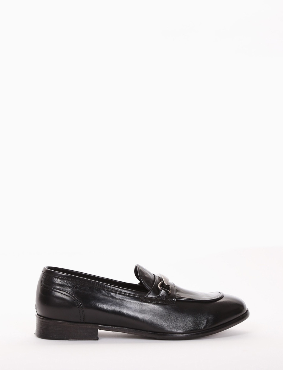 Loafers heel 2 cm black leather