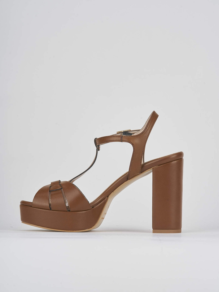 High heel sandals heel 9 cm brown leather