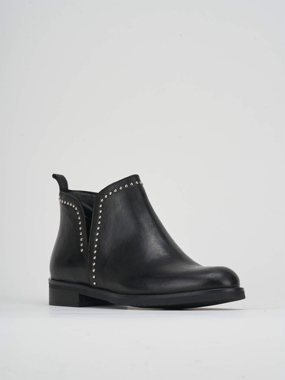 Low heel ankle boots heel 2 cm black leather