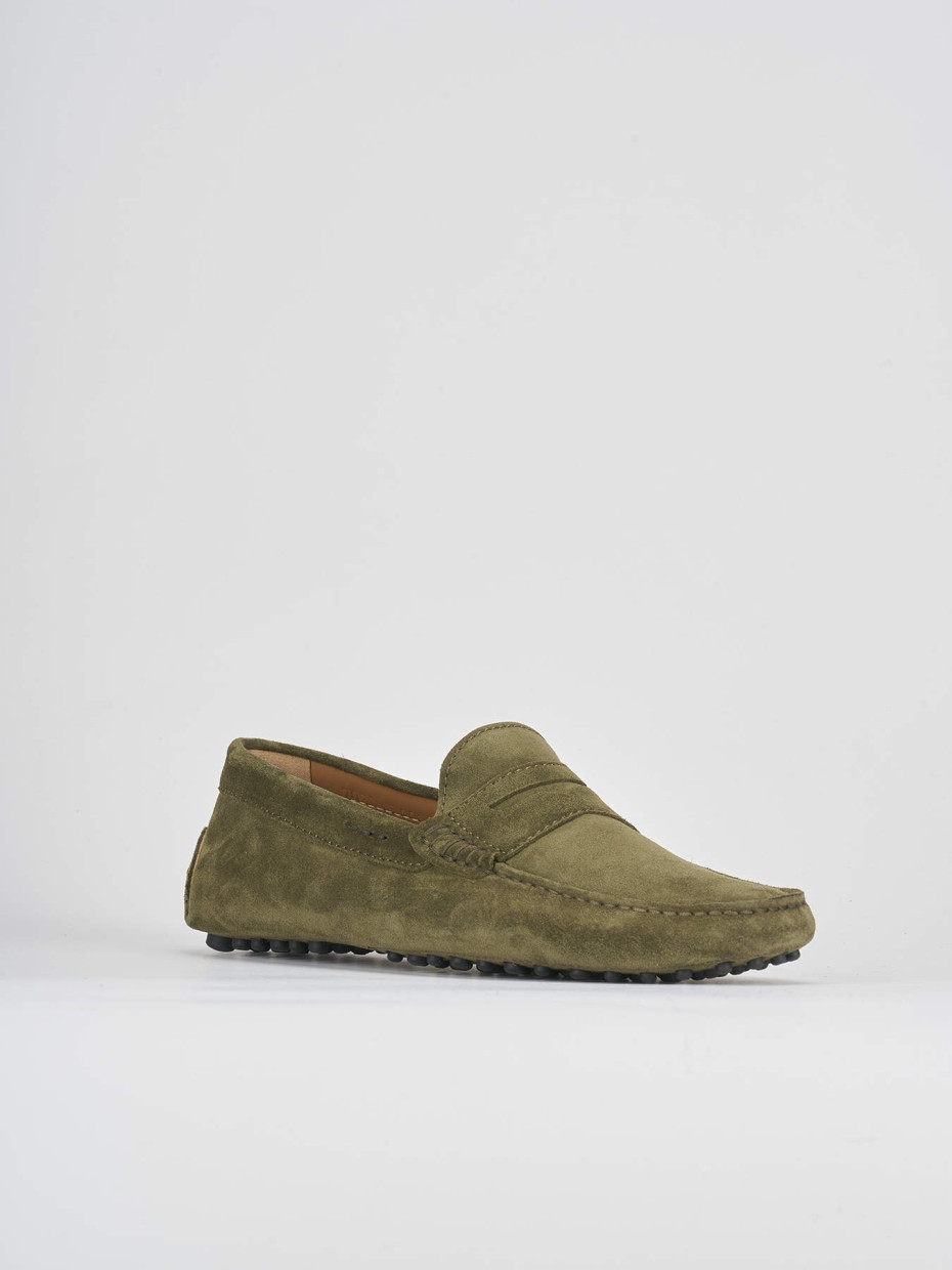 Loafers green suede