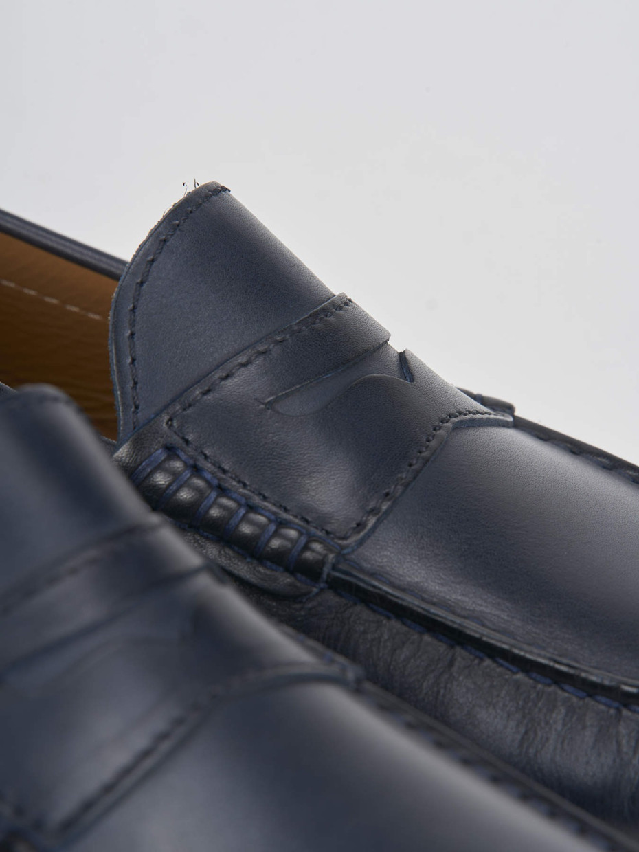 Loafers blu leather