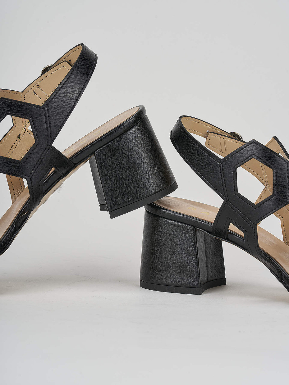 High heel sandals heel 5 cm black leather