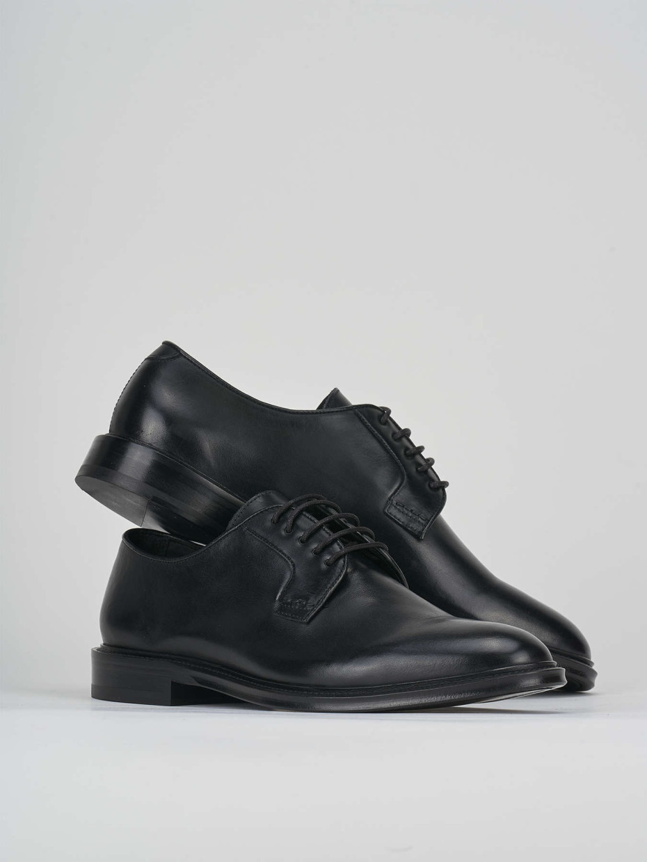 Lace-up shoes heel 1 cm black leather