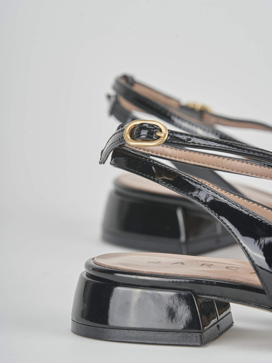Slingback tacco 3 cm nero vernice