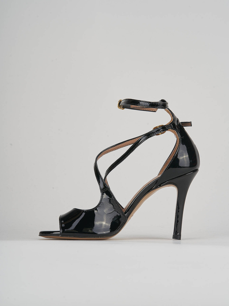 High heel sandals heel 9 cm black patent