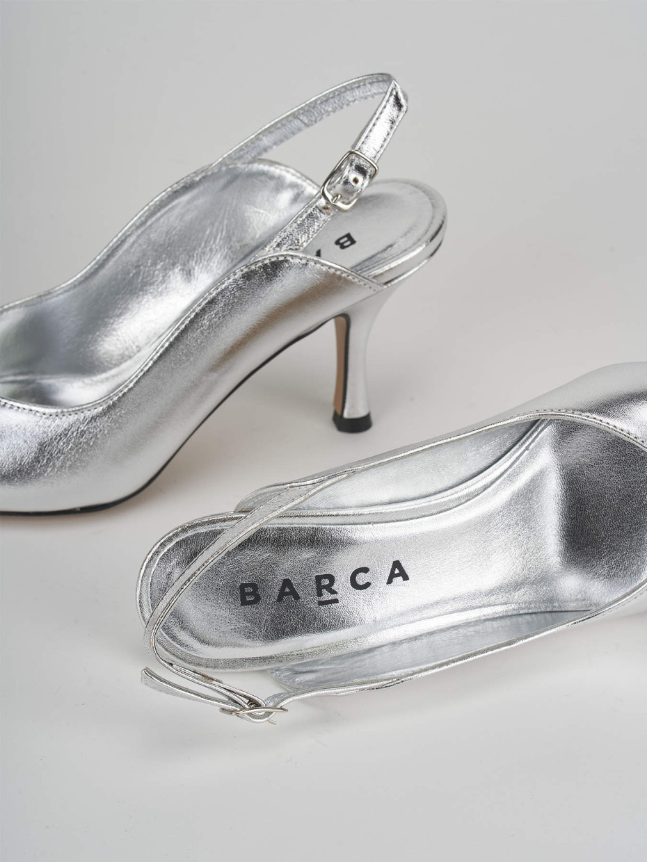Silver evening pumps top
