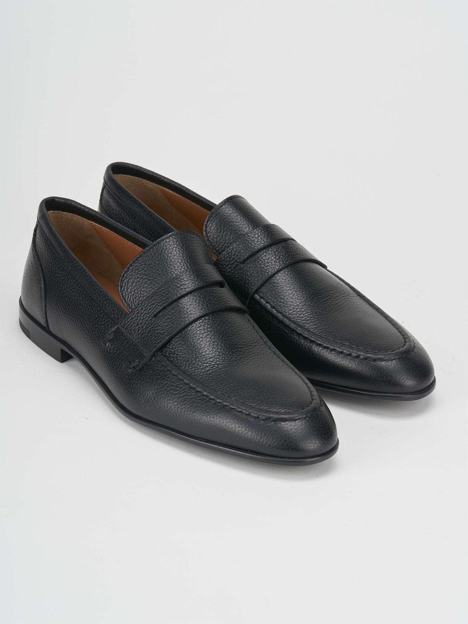 Loafers heel 1 cm black leather