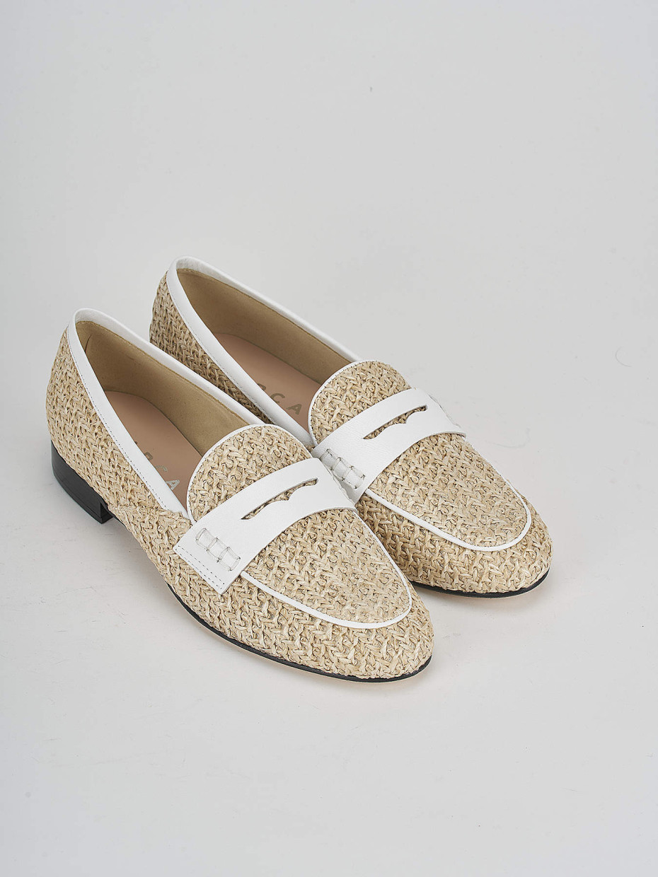 Mocassino tacco 1 cm beige pelle