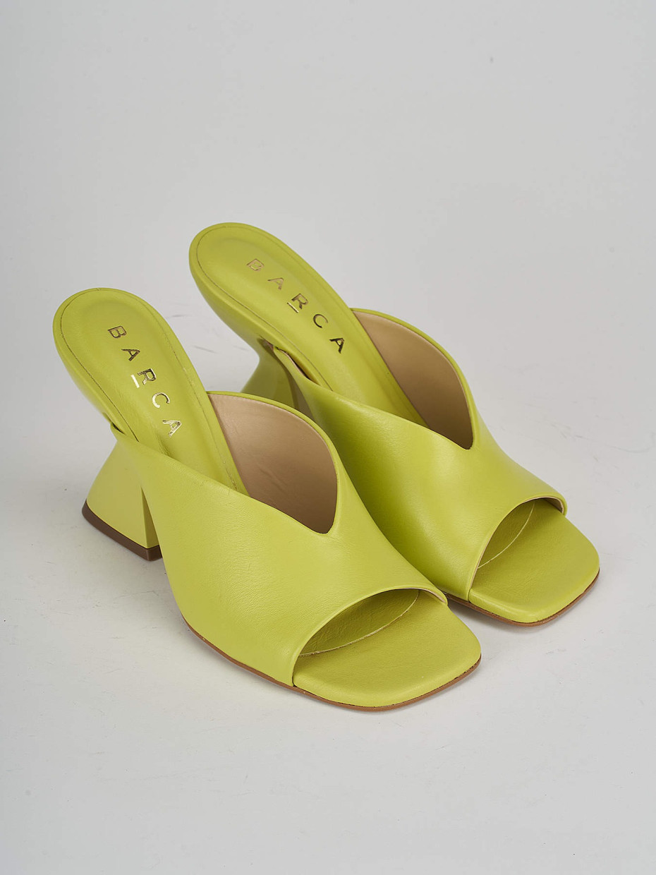 Slippers heel 9 cm green leather