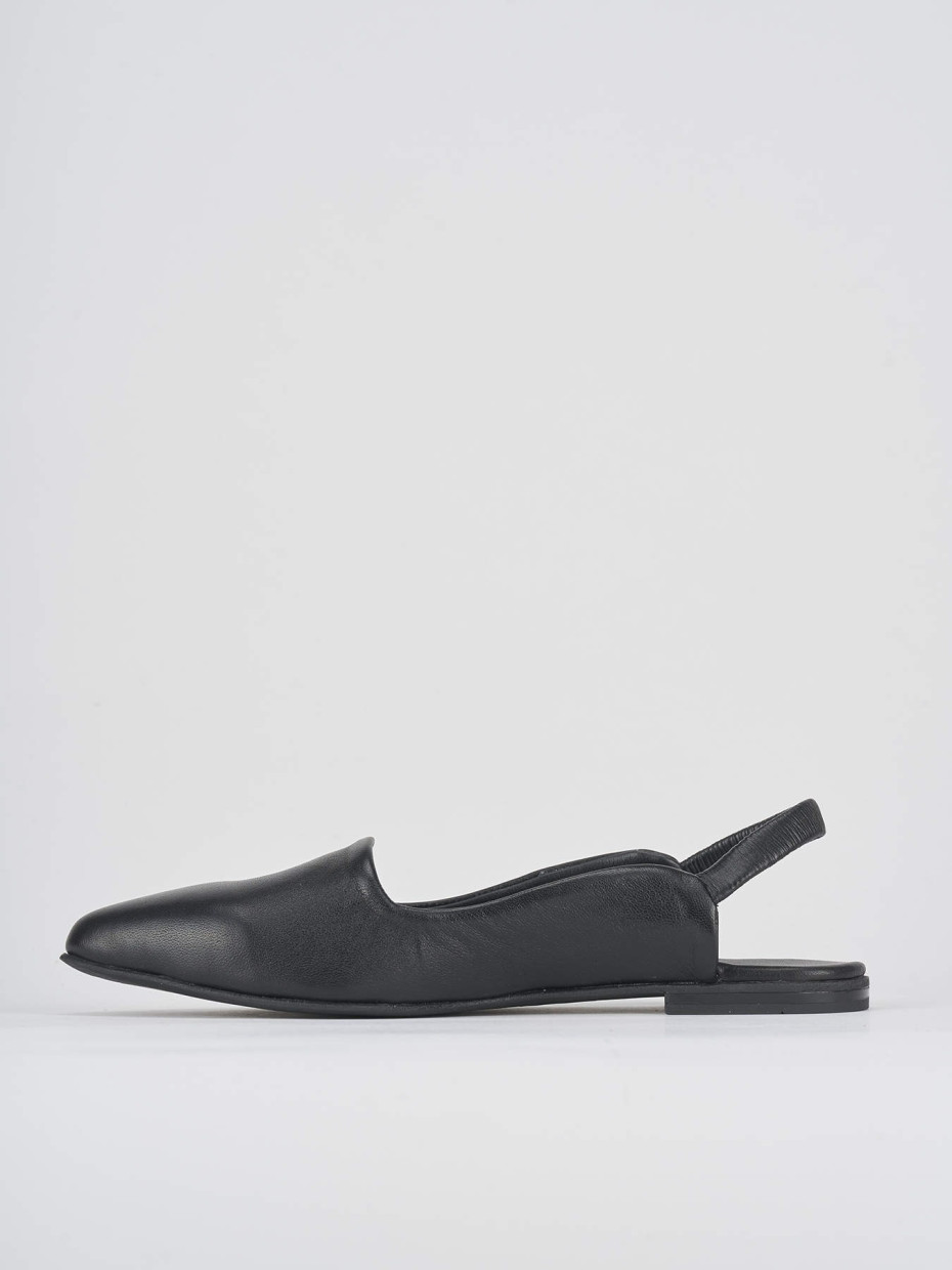 Flat shoes heel 1 cm black leather