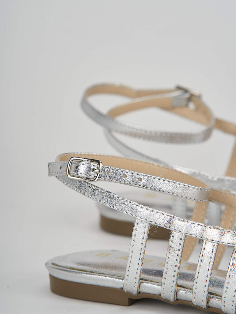 Low heel sandals heel 1 cm silver leather