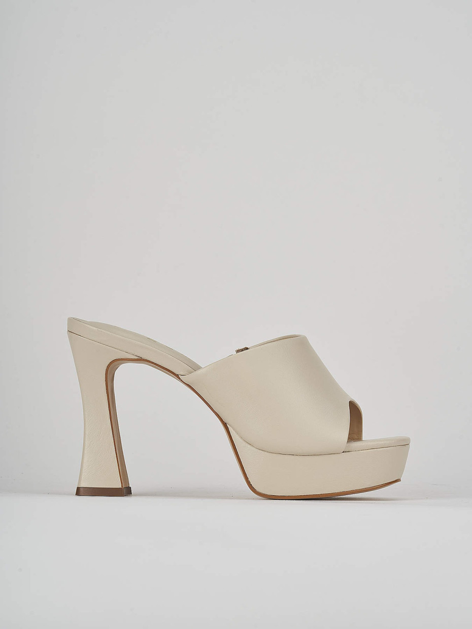 Ciabatte tacco 11cm pelle beige