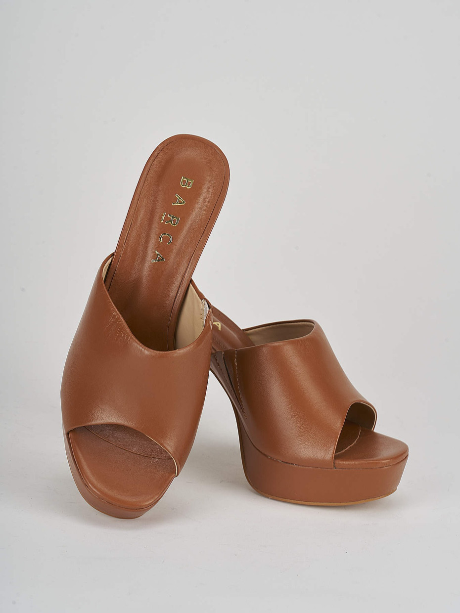 Slippers heel 11 cm brown leather