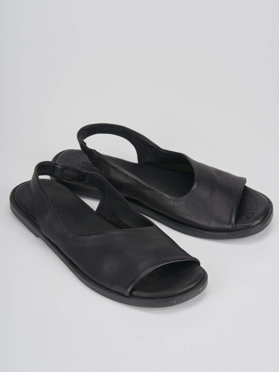 Low heel sandals heel 1 cm black leather