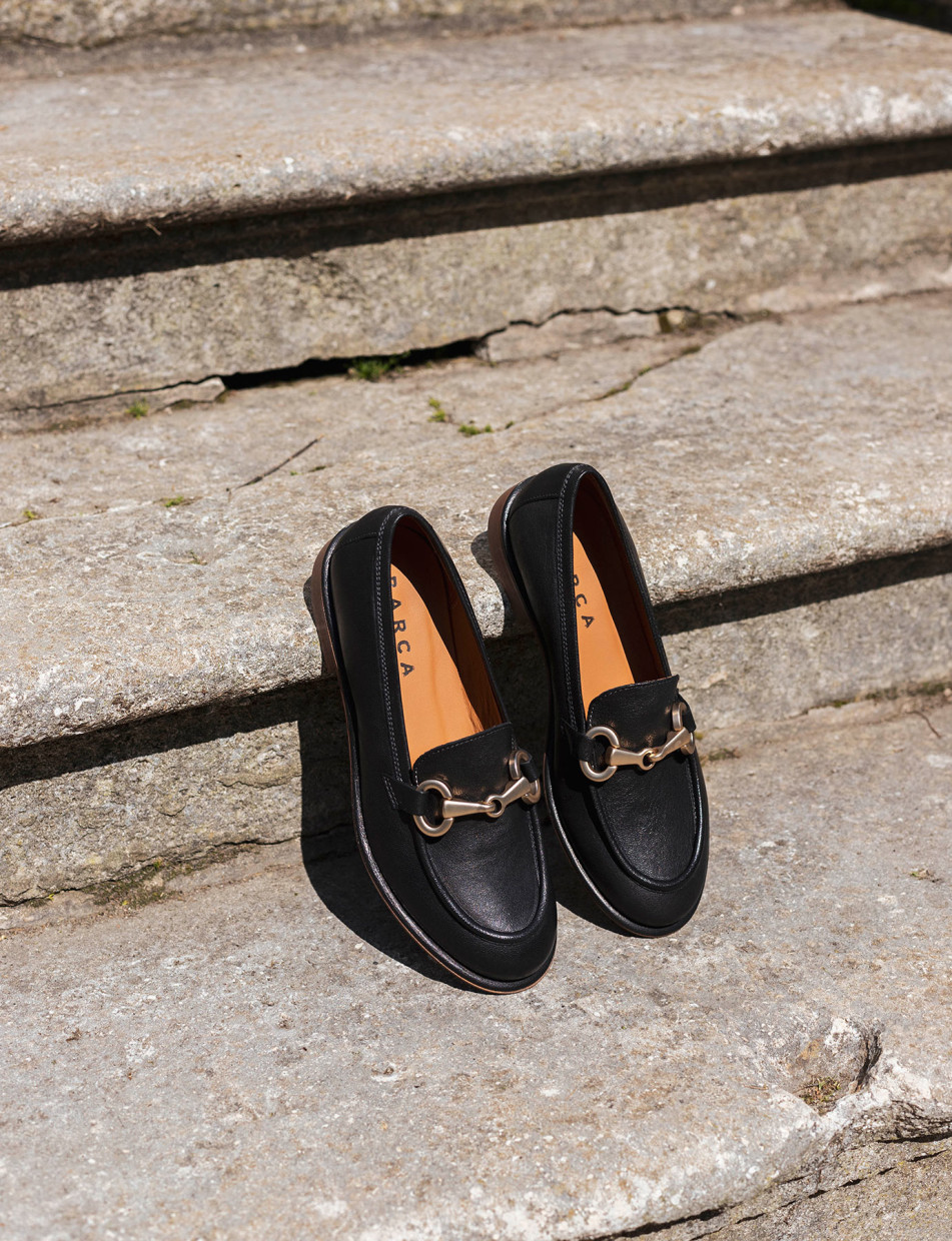 Loafers heel 2 cm black leather