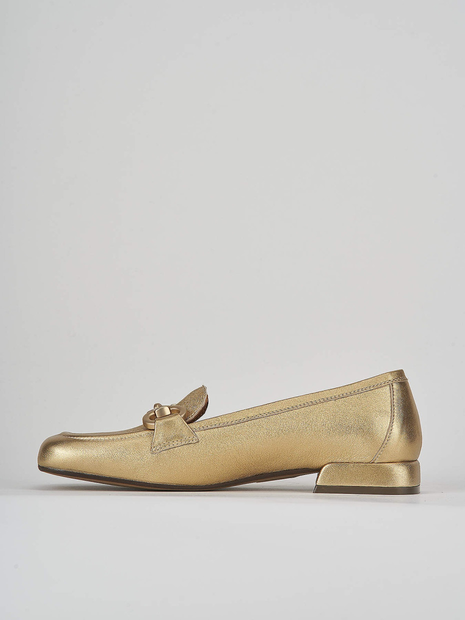 Loafers heel 2 cm gold leather
