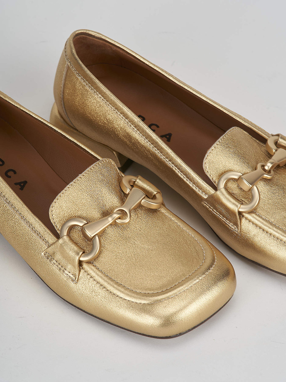Loafers heel 2 cm gold leather