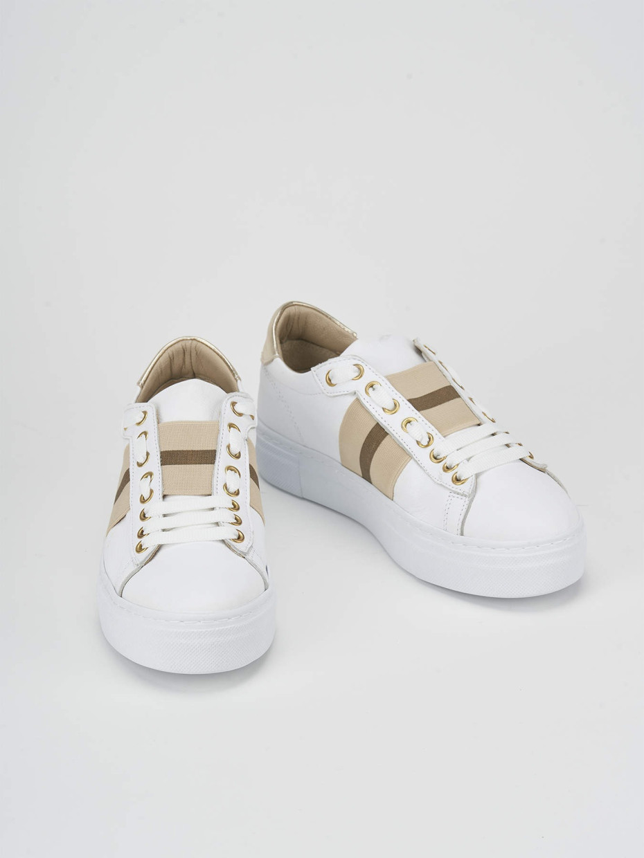 Sneakers white leather