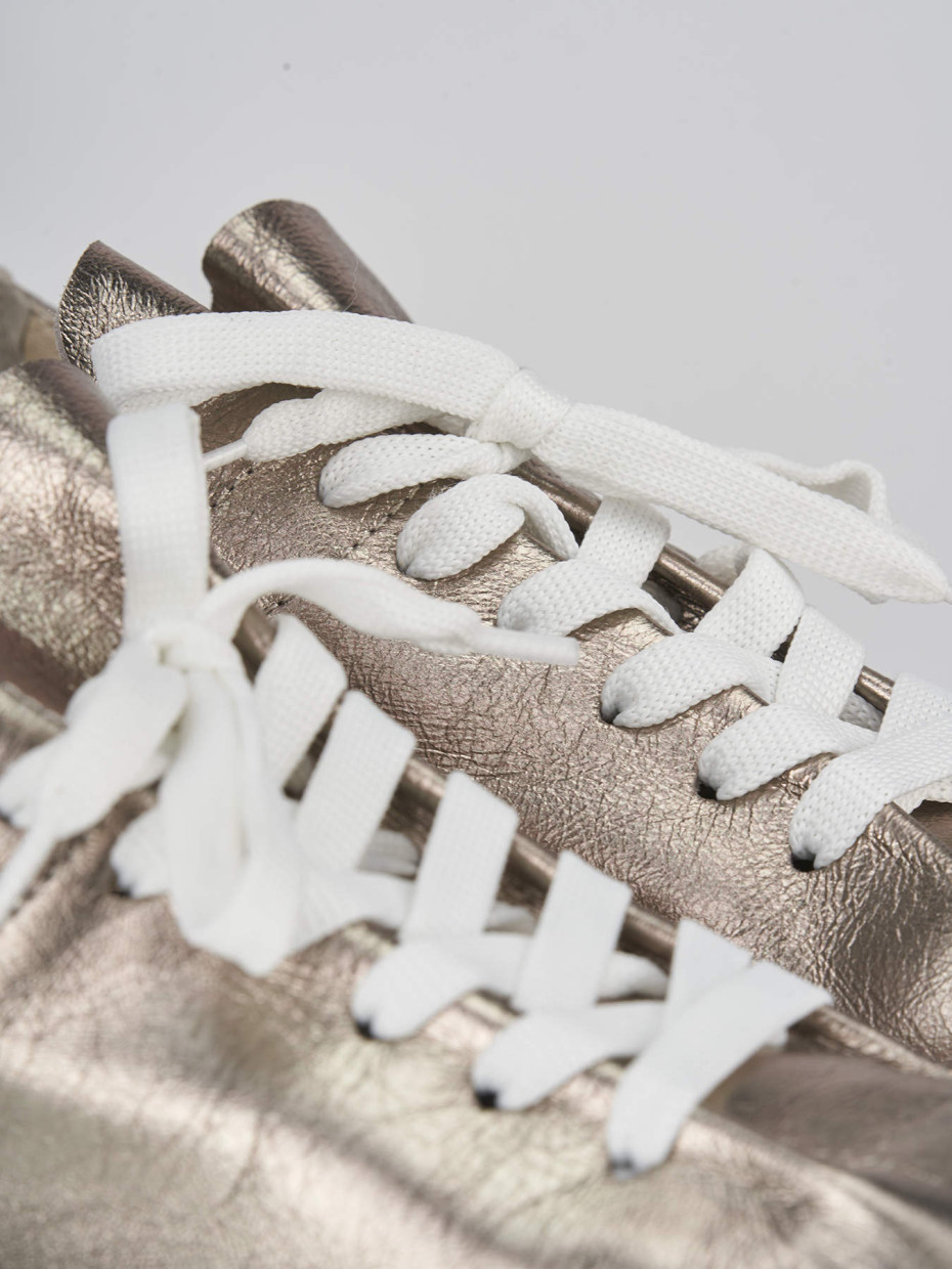 Sneakers silver leather