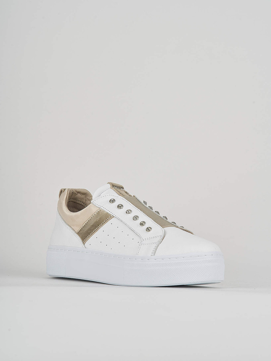 Sneakers white leather