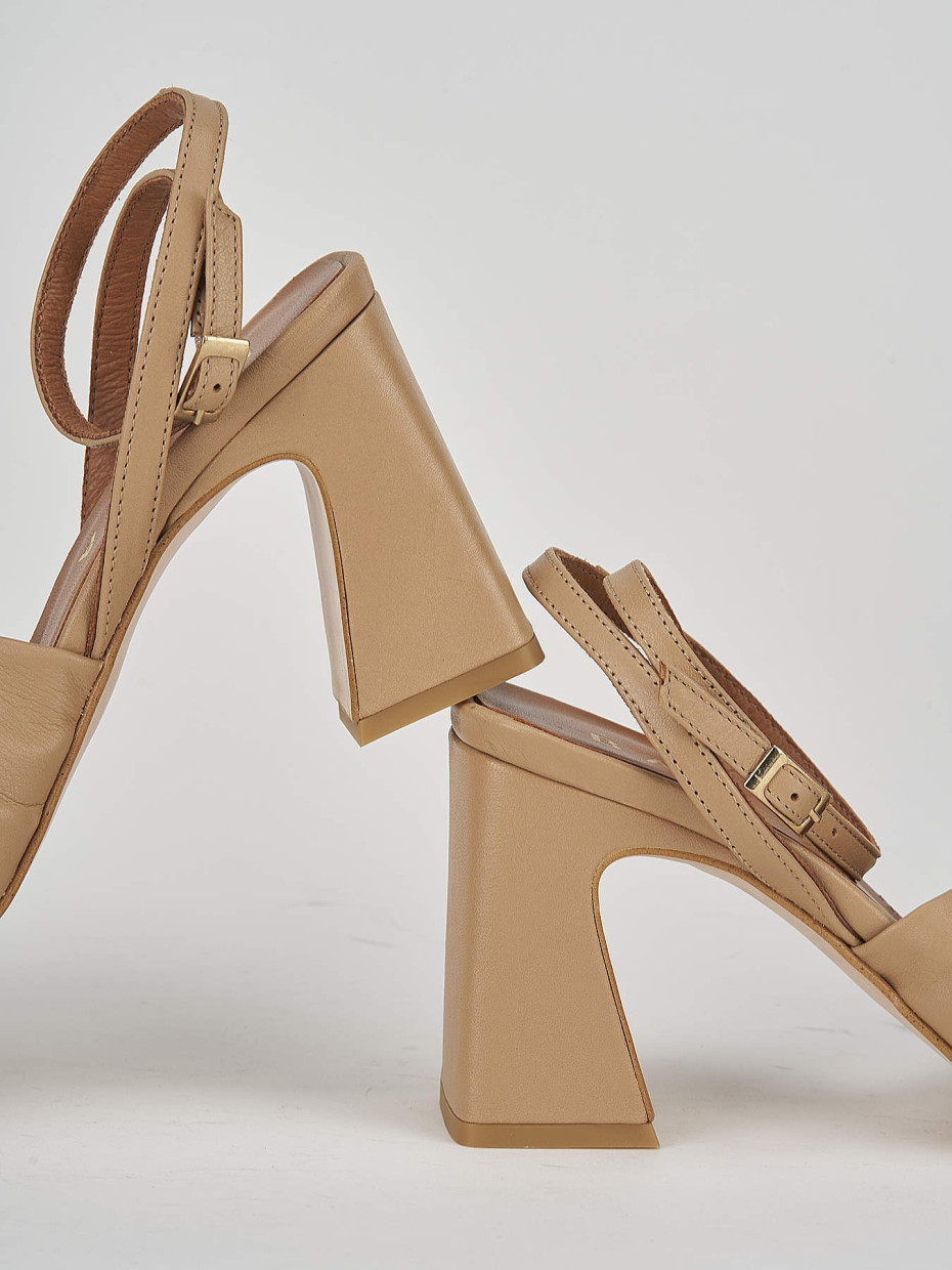 High heel sandals heel 7 cm beige leather