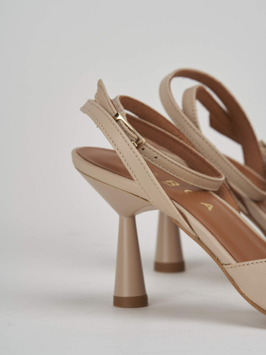 Pumps heel 7 cm beige leather