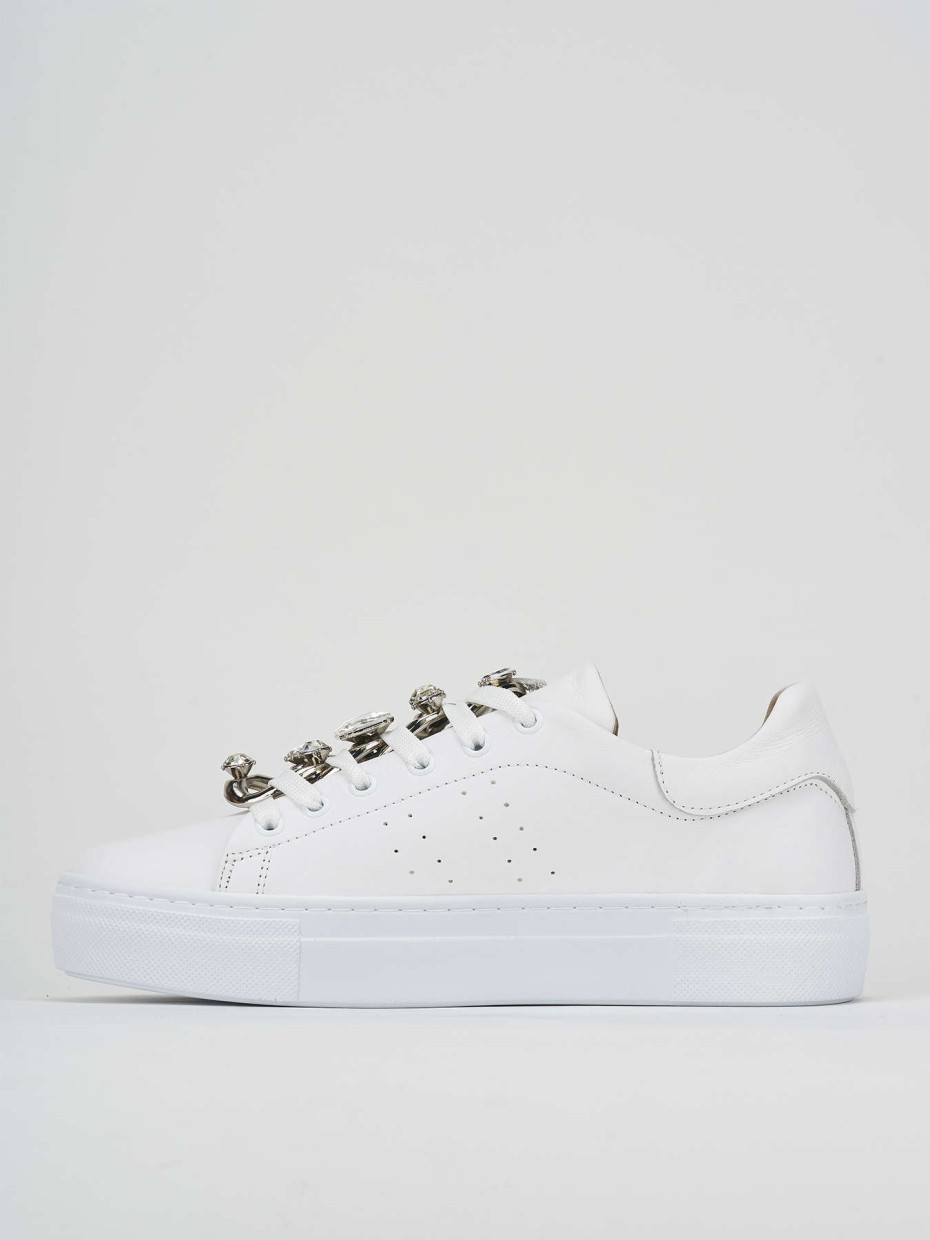 Sneakers white leather