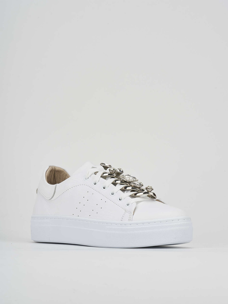 Sneakers white leather