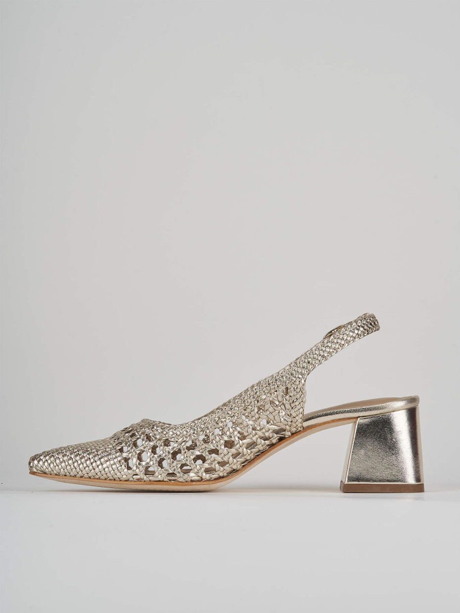 Pumps heel 5 cm gold leather