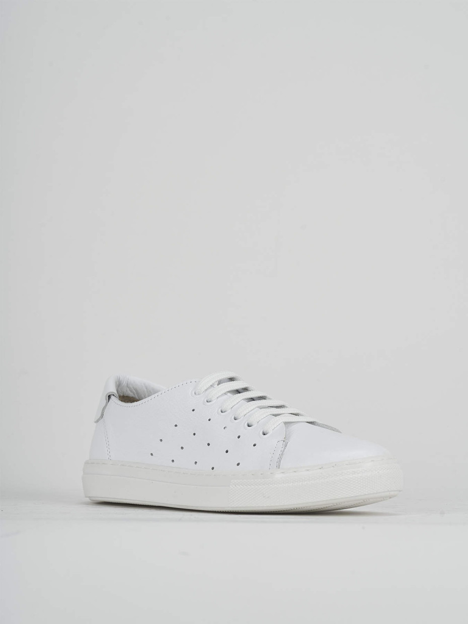 Sneakers white leather