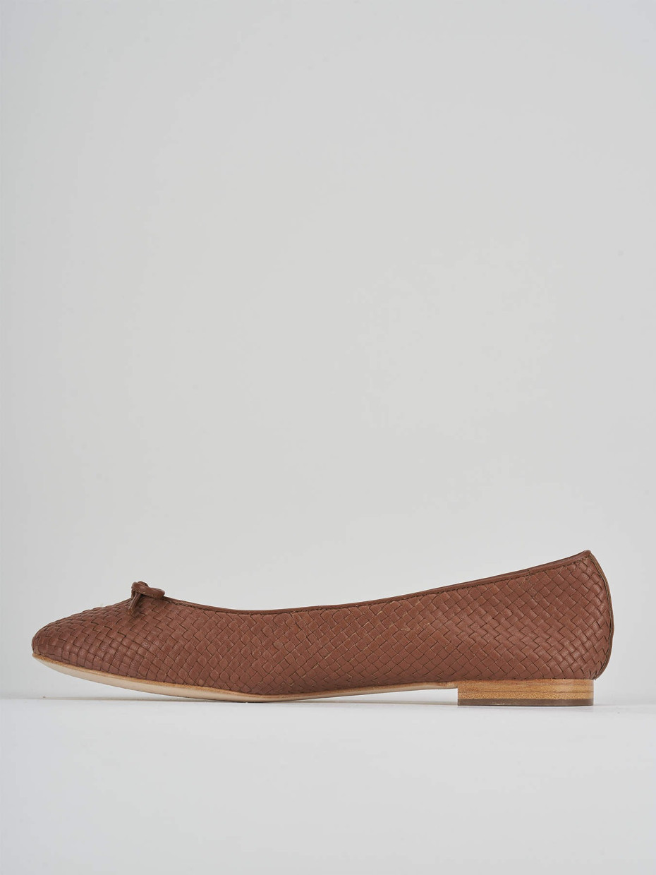 Flat shoes heel 1 cm brown leather