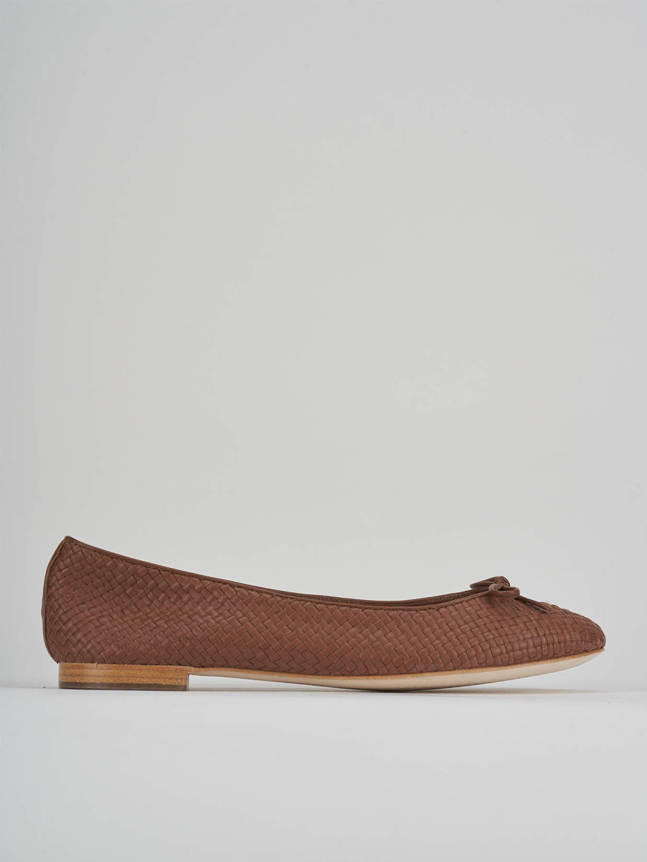 Flat shoes heel 1 cm brown leather