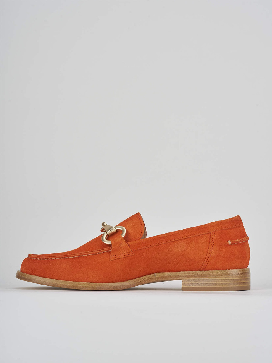 Mocassino tacco 1 cm arancio camoscio